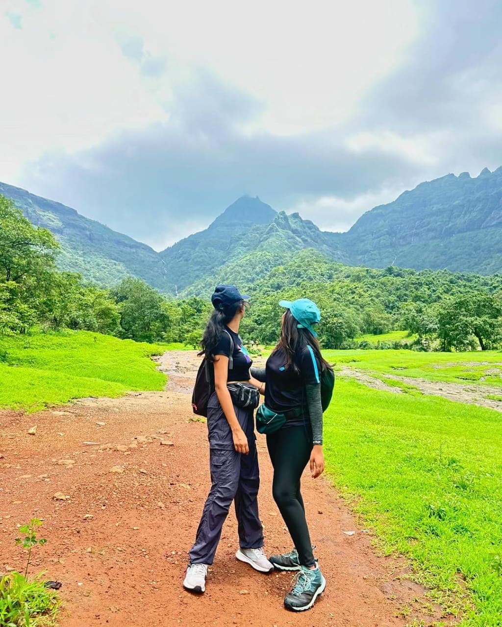 Kalu Waterfall Trek – Malshej Ghat Edition image 1